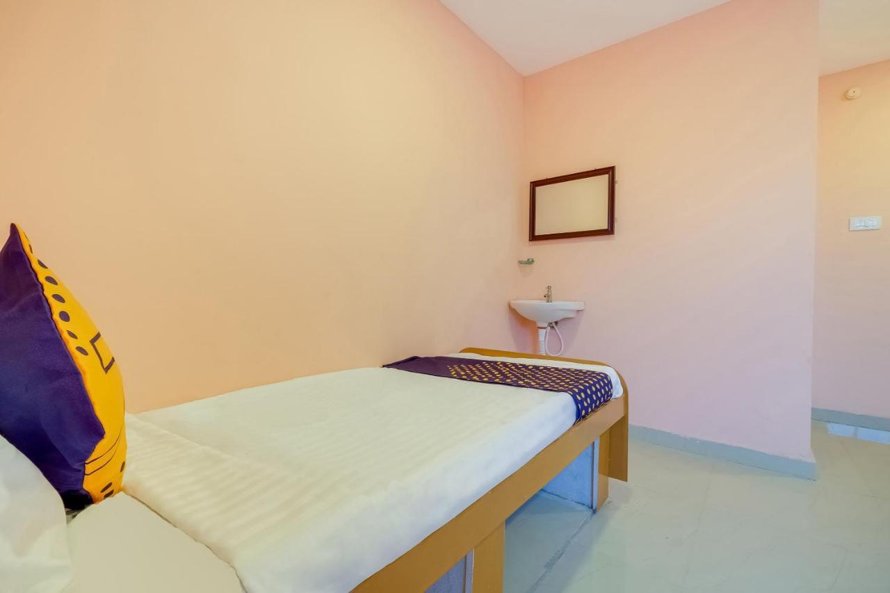 Spot On 64778 Msr Convention Hall Hotel Tirupati Bagian luar foto