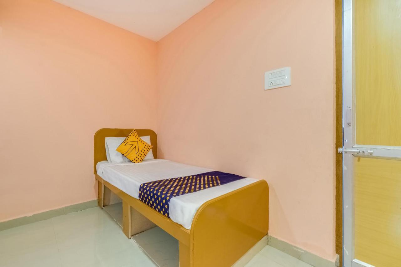Spot On 64778 Msr Convention Hall Hotel Tirupati Bagian luar foto