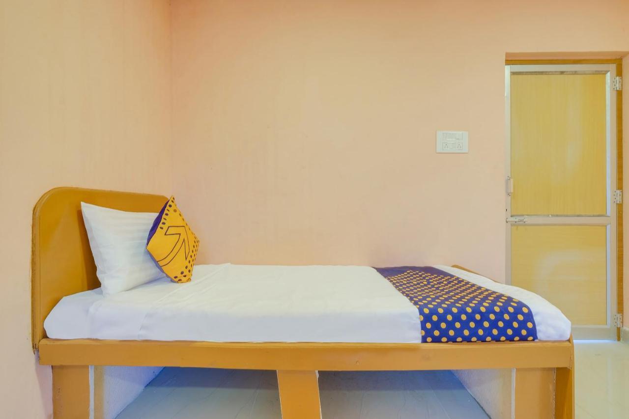 Spot On 64778 Msr Convention Hall Hotel Tirupati Bagian luar foto